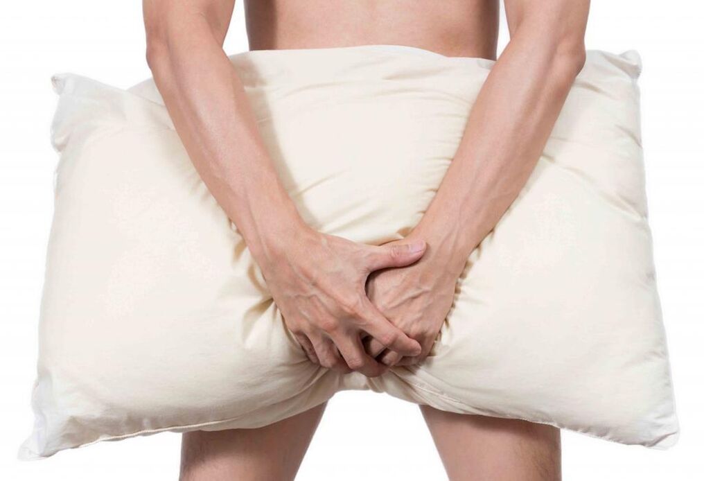 адам потенции жогорулатуу үчүн көнүгүү жасап жатат